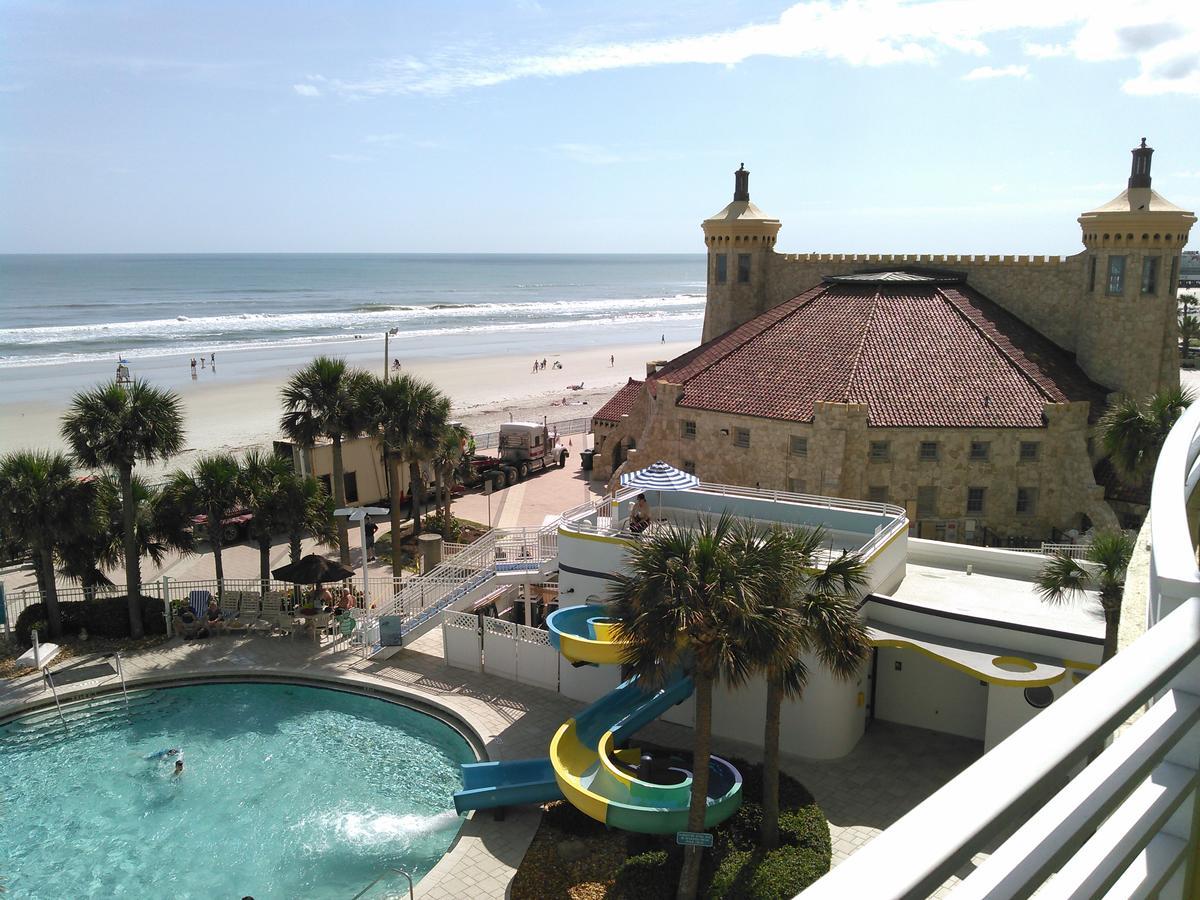 Ocean Walk Resort - Amazing Ocean Front View เดย์โทนาบีช ภายนอก รูปภาพ